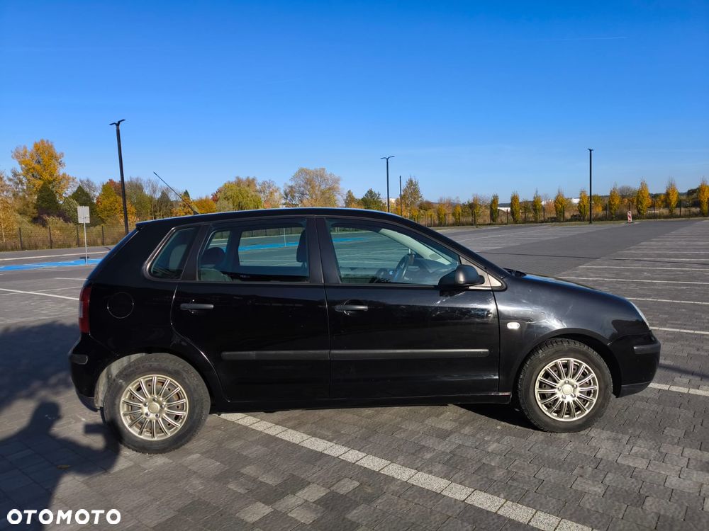 Volkswagen Polo - 11