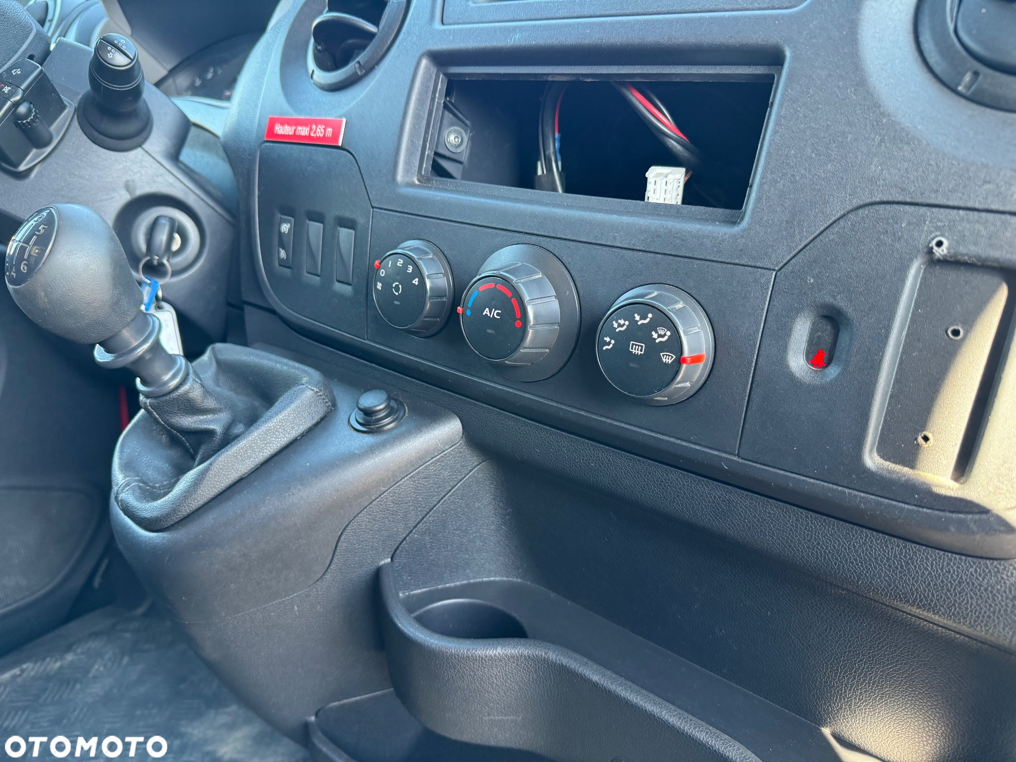 Renault Master 2016r. L3H2 Webasto 2xKLIMA 2xDrzwi Przesuwne Przetwornica 230V - 31