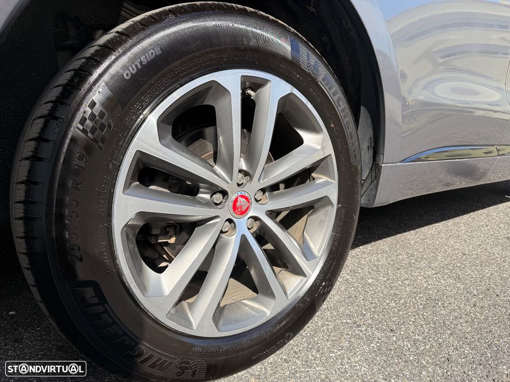 Jaguar F-Pace 2.0 i4D R-Sport Aut. - 7