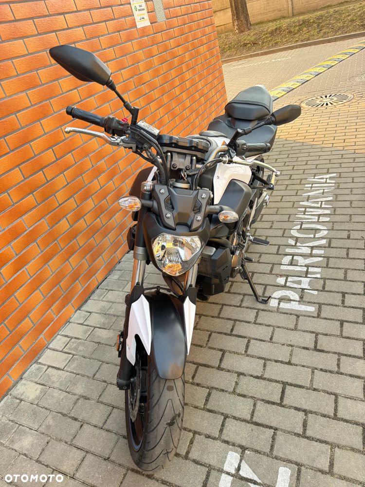 Yamaha MT - 2