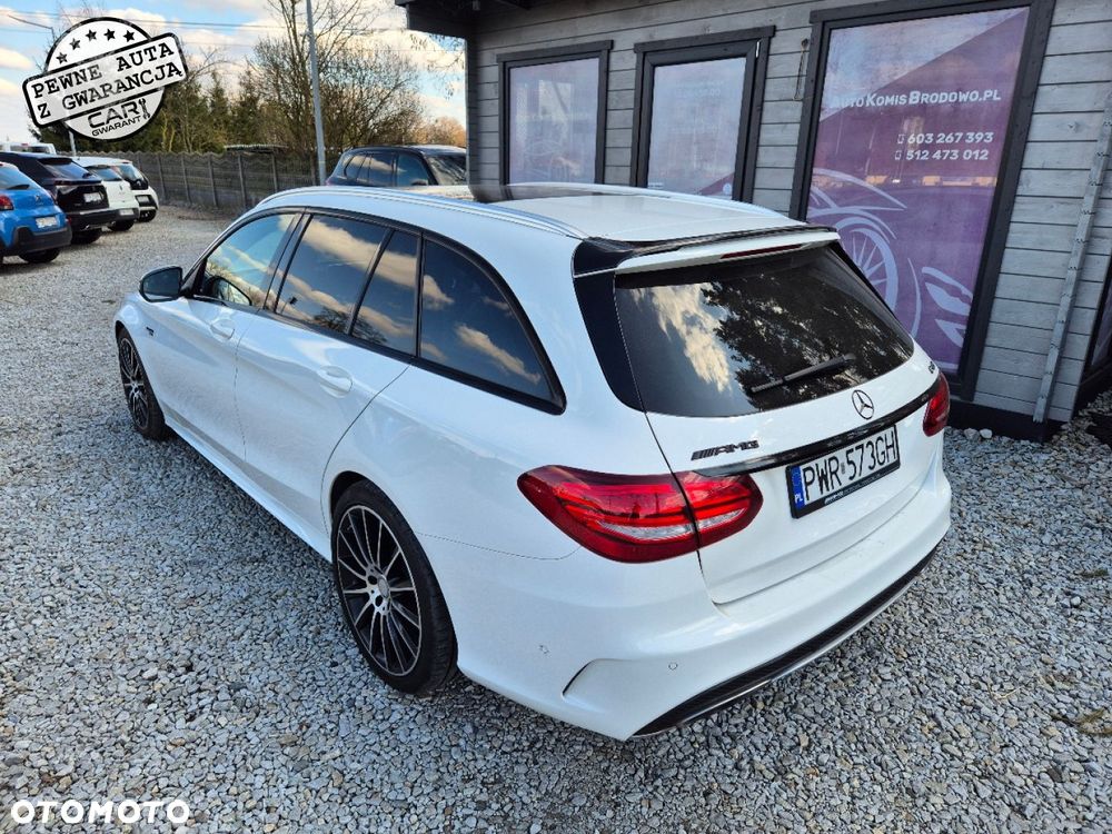 Mercedes-Benz Klasa C AMG 43 4-Matic - 11