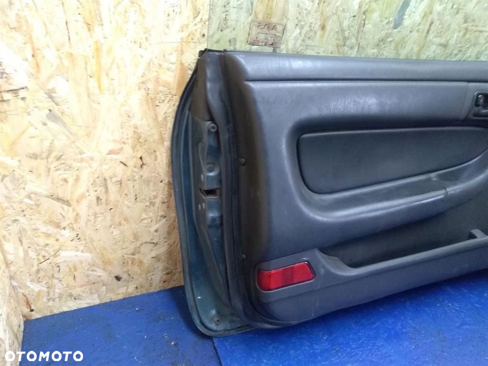 DRZWI LEWE KOMPLETNE TOYOTA CELICA V - 4