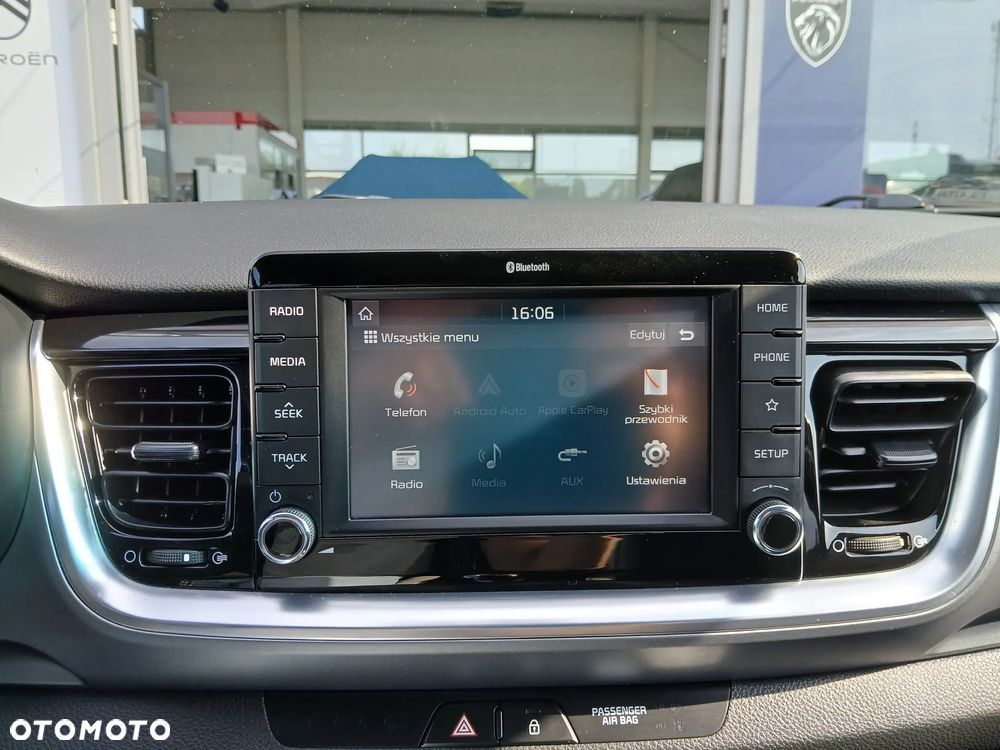 Kia Stonic 1.6 CRDi SCR XL - 23