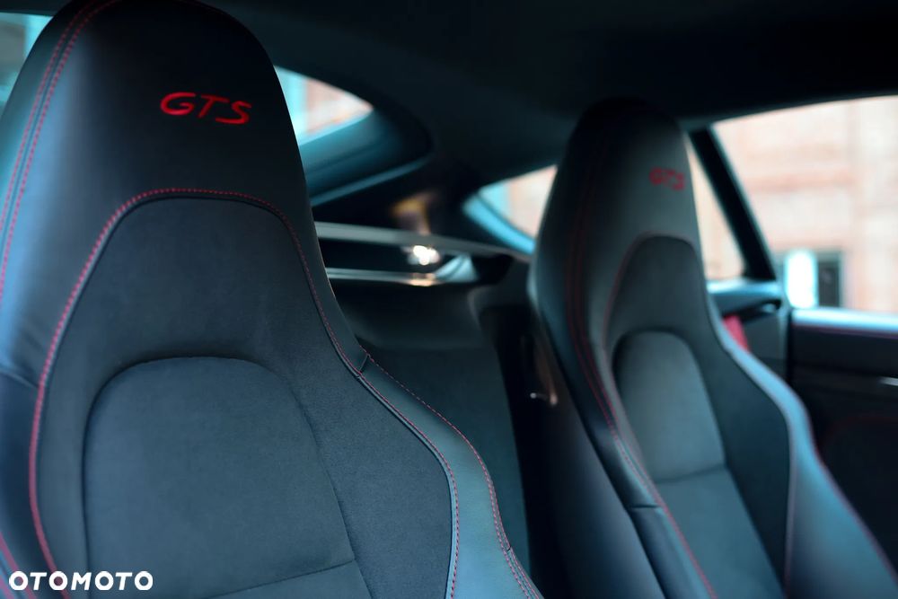 Porsche 718 Cayman GTS 4.0 - 26