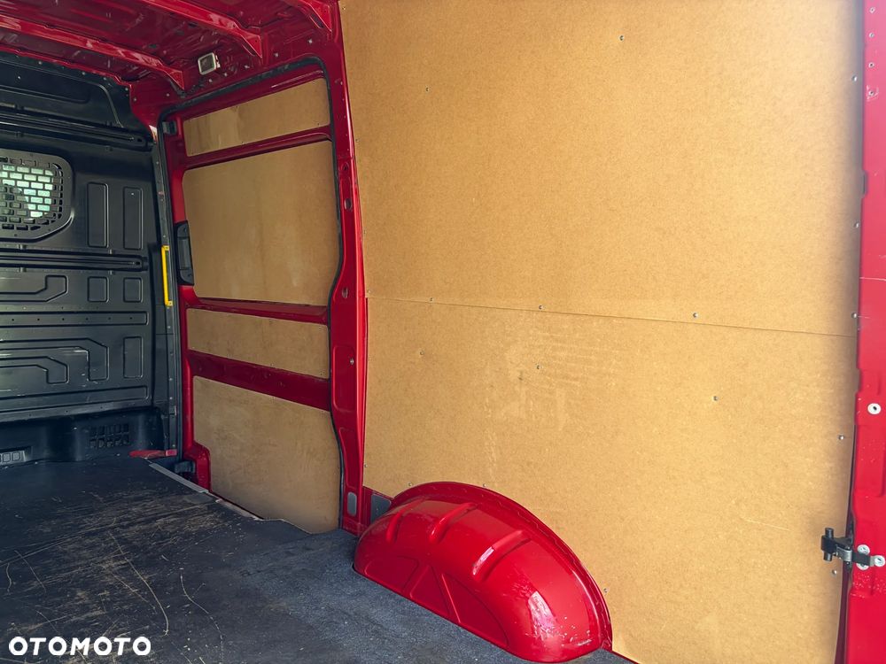 Volkswagen CRAFTER - 35
