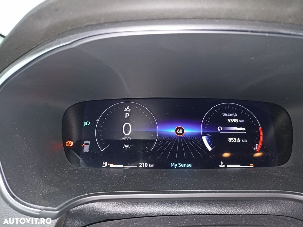 Renault Megane TCe 140 EDC GPF Techno - 12