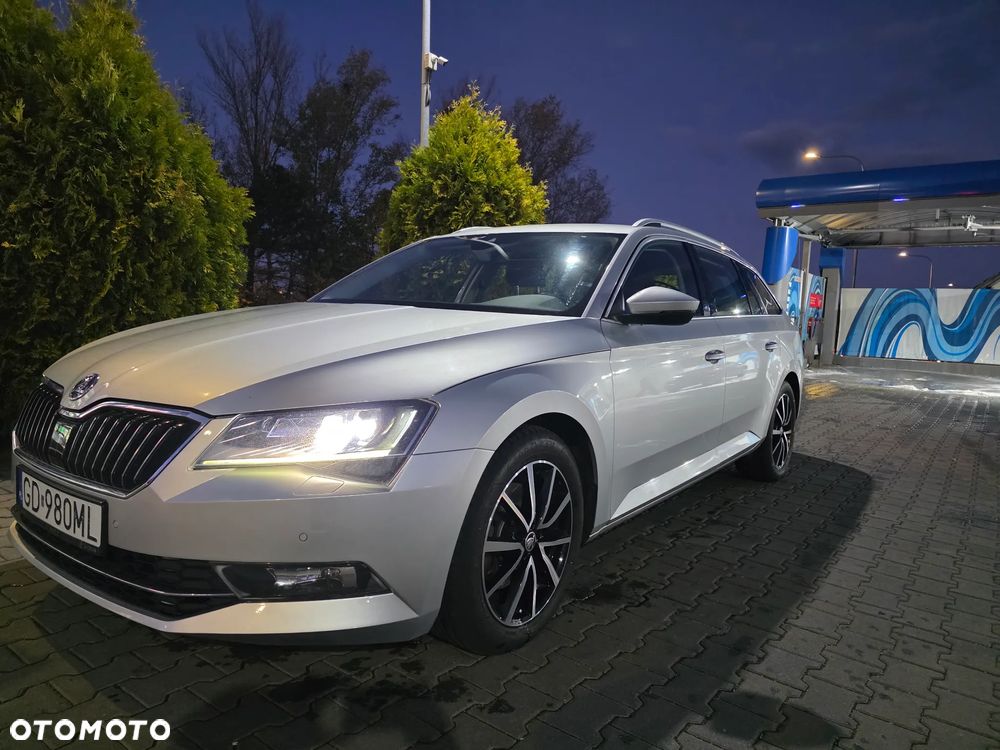 Skoda Superb 2.0 TDI Style DSG - 4