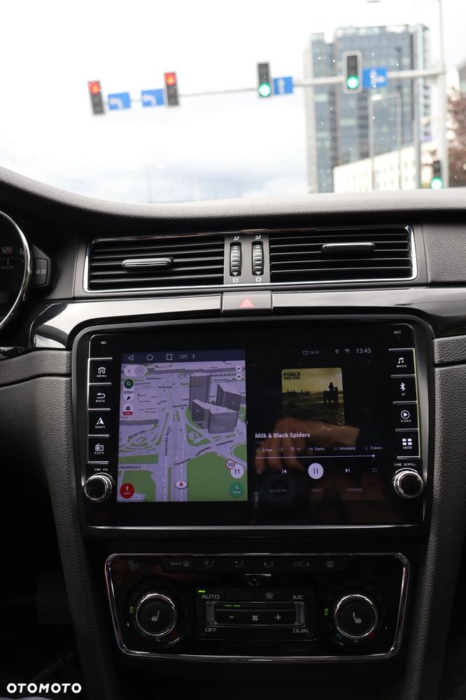 Skoda Superb 2.0 TDI 4x4 Business DSG - 31