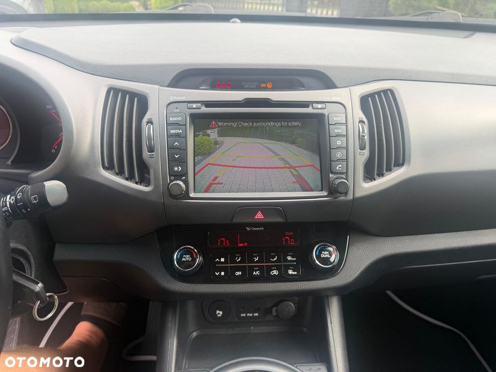 Kia Sportage 2.0 CRDI L - 8