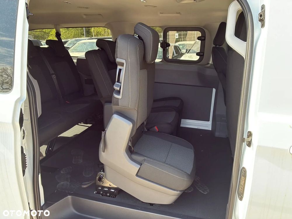 Volkswagen Transporter - 19