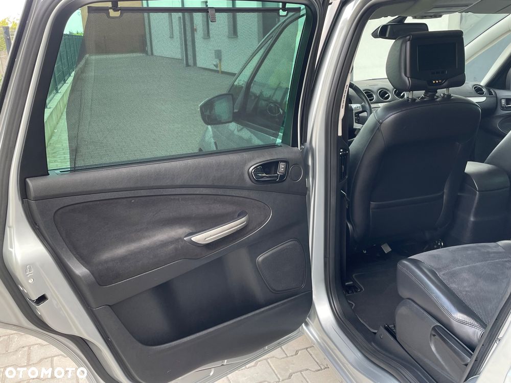 Ford S-Max - 20