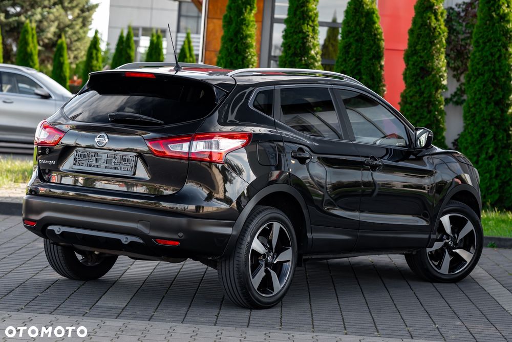Nissan Qashqai 1.6 DIG-T Tekna - 14