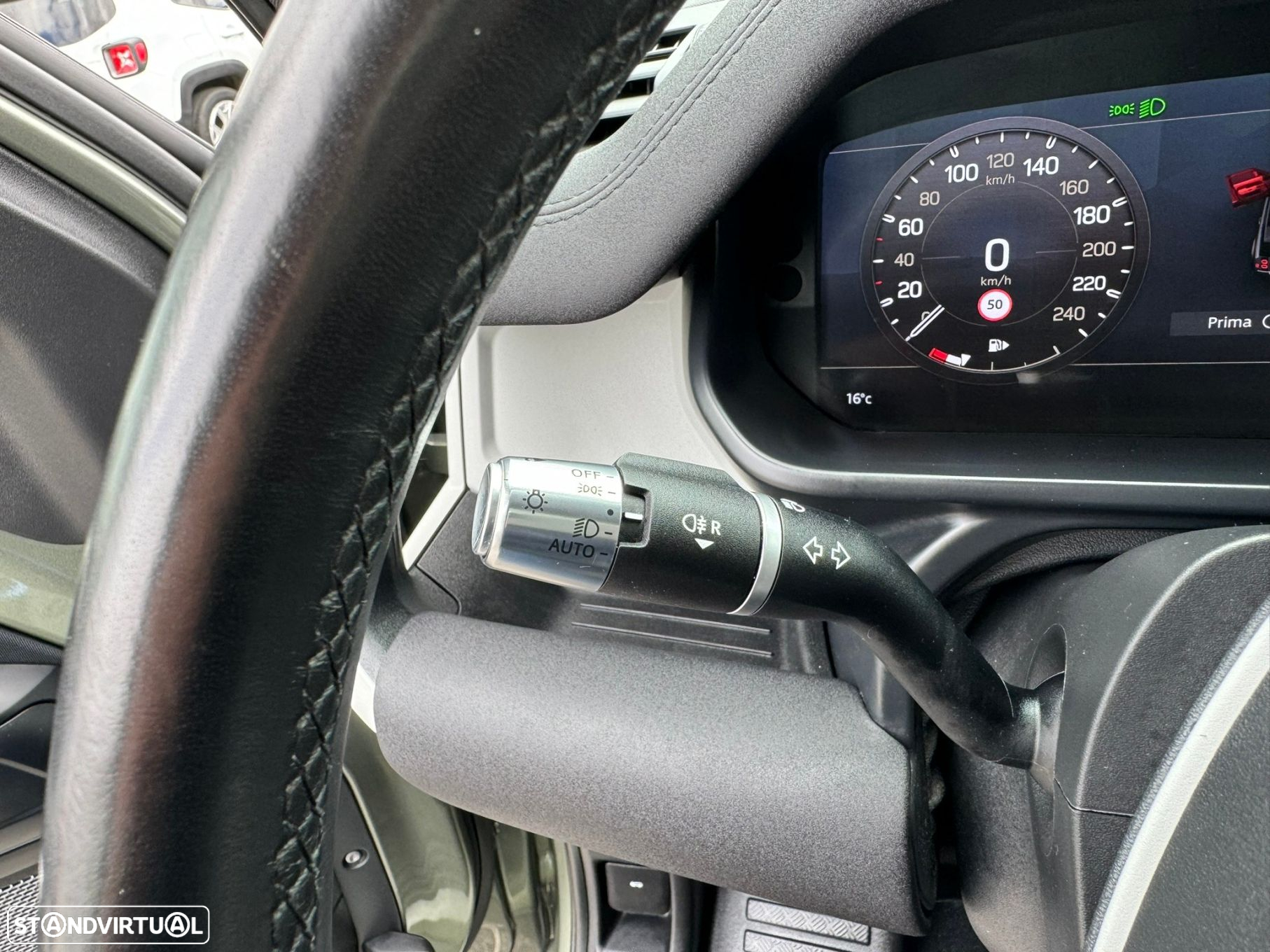Land Rover Defender 2.0 D 110 AWD S - 21