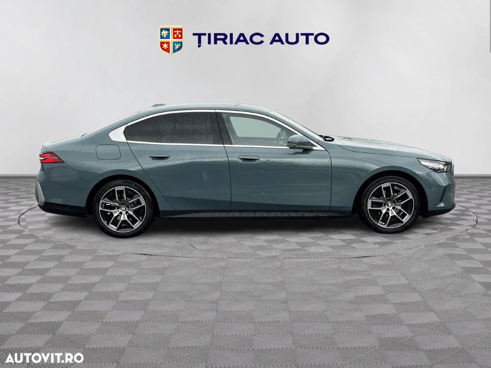 BMW Seria 5 520i AT MHEV - 7