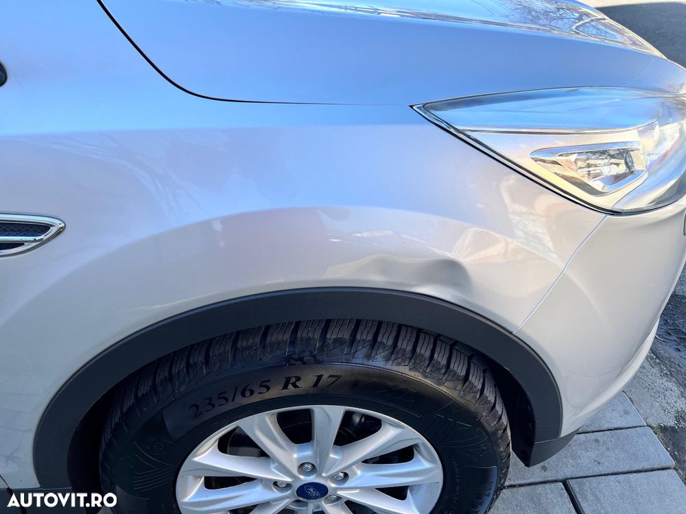 Ford Kuga 2.0 TDCi 4WD Powershift Titanium - 5