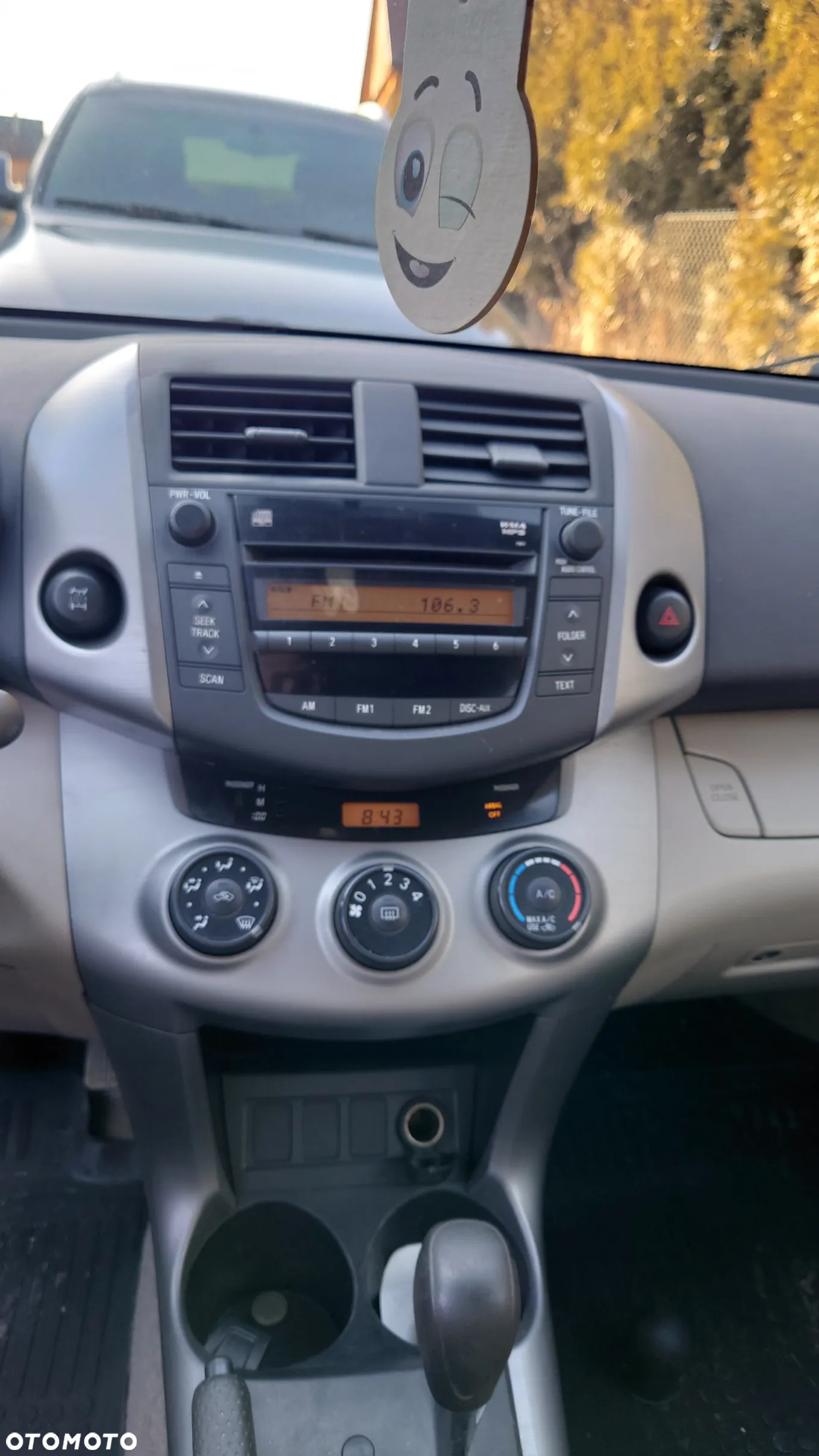 Toyota RAV4 2.4 VVT-i Sport - 8