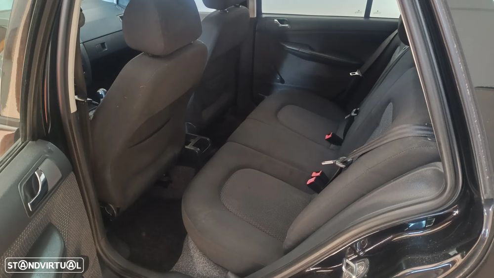Skoda Fabia Break 1.2 Ambiente - 8