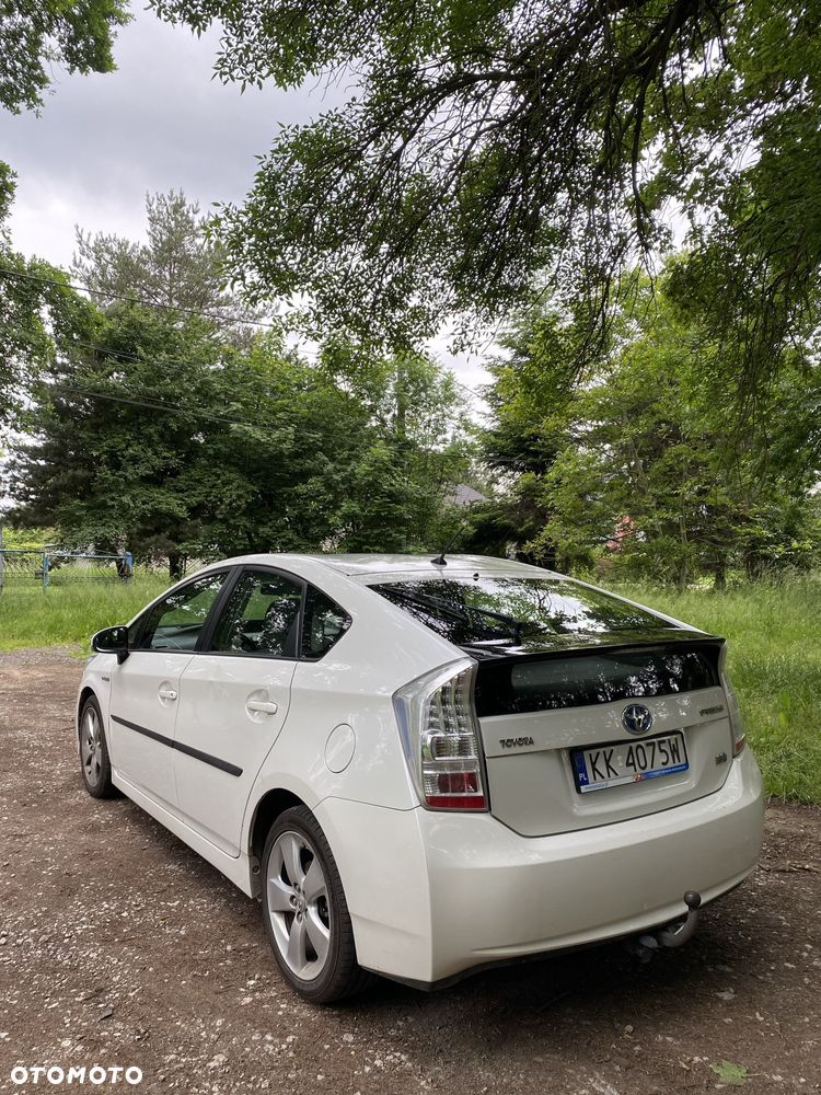 Toyota Prius - 5