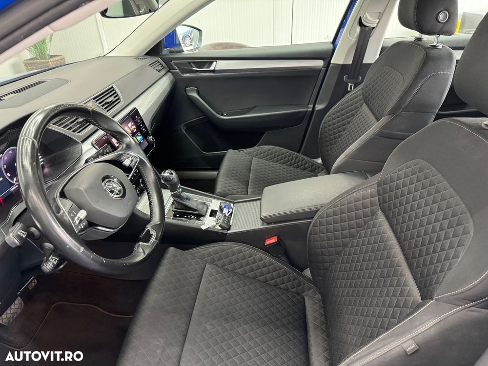 Skoda Superb 2.0 TDI DSG Ambition - 11