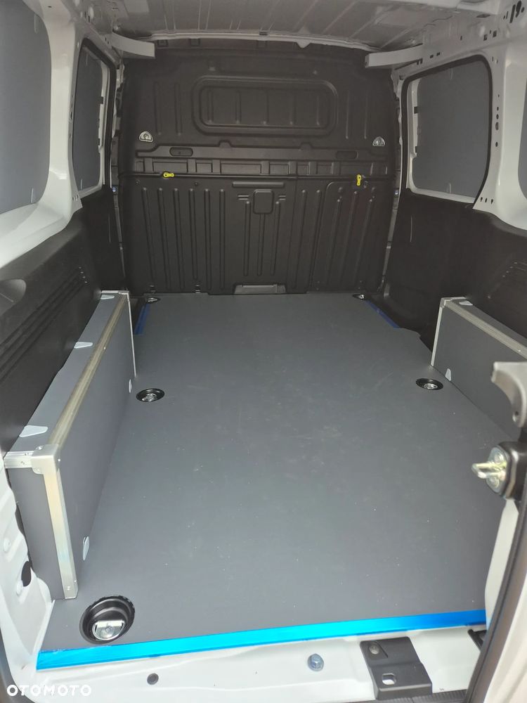 Peugeot Partner Furgon XL LONG 1.5 HDi 130KM eat8 Automat 2026 !! OD RĘKI !! - 18