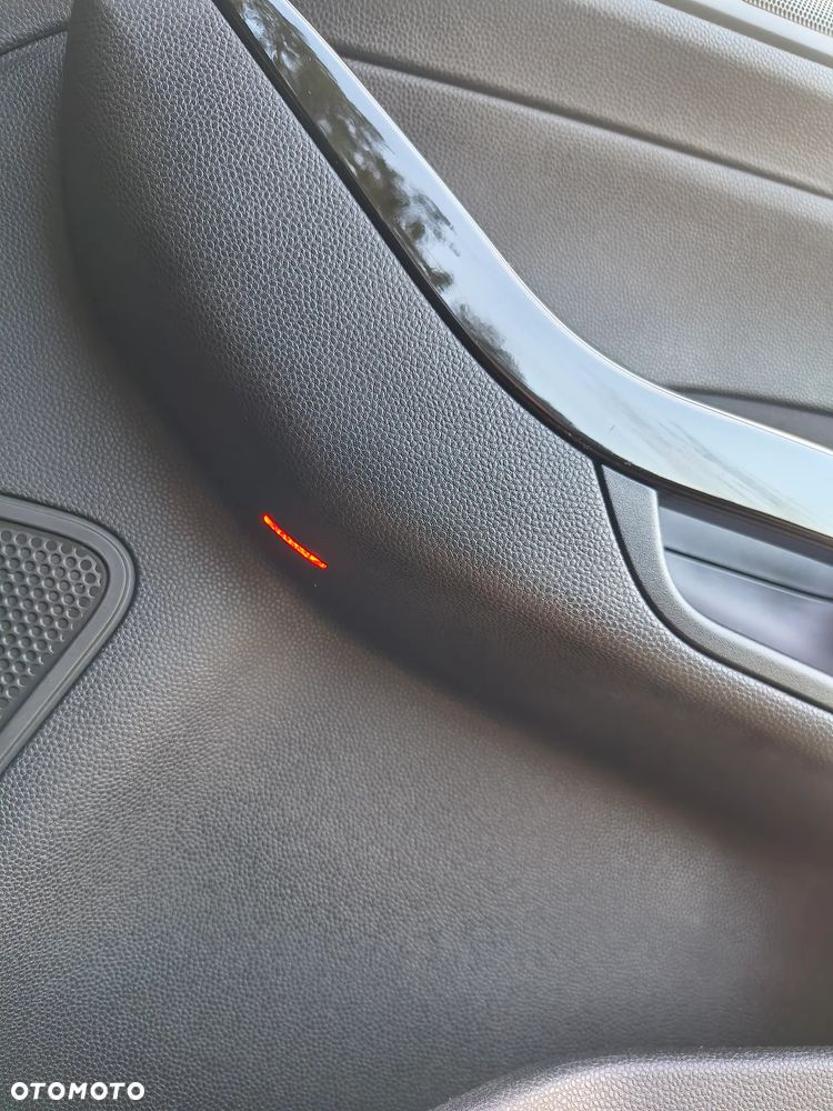 Ford Fiesta 1.0 EcoBoost Trend - 16