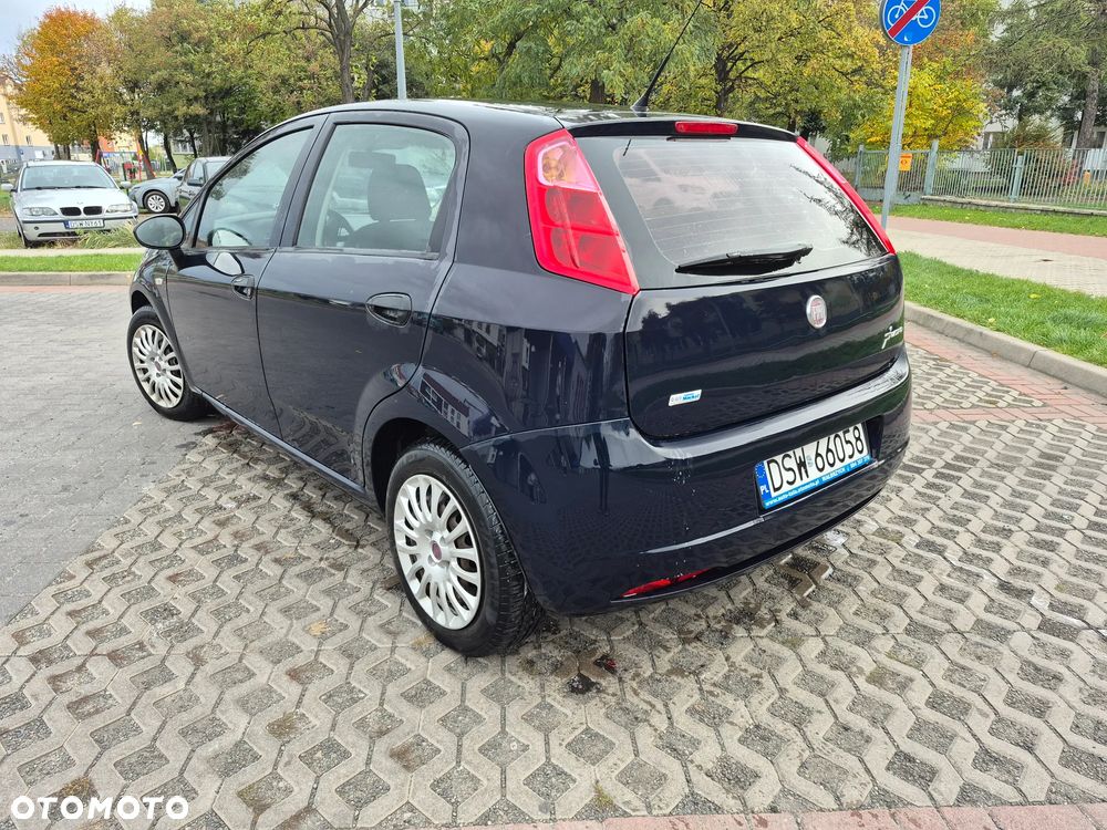 Fiat Punto 1.2 8V - 4