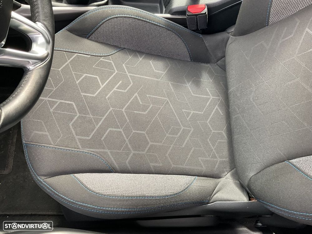 Peugeot 2008 1.2 PureTech Style - 19