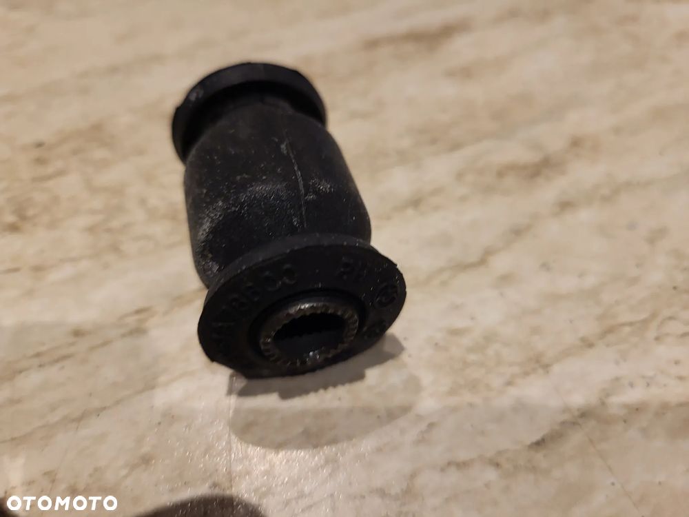 Silentblock Tuleja  wahacza przód przód L/P 10,3x30x52 mm CHEVROLET MATIZ, SPARK; DAEWOO MATIZ, TICO; OPEL AGILA A; SUBARU JUSTY III; SUZUKI ALTO II, ALTO III, ALTO IV, IGNIS I 0.8-1.3D 01.86- - 1