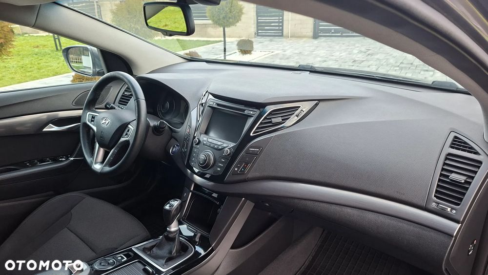 Hyundai i40 Kombi 1.6 Classic - 12