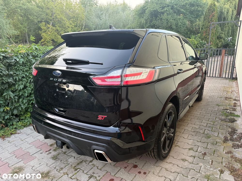Ford Edge - 15
