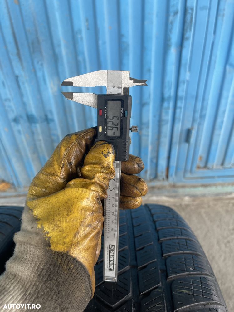 295/45R20 Pirelli Scorpion Winter - 4