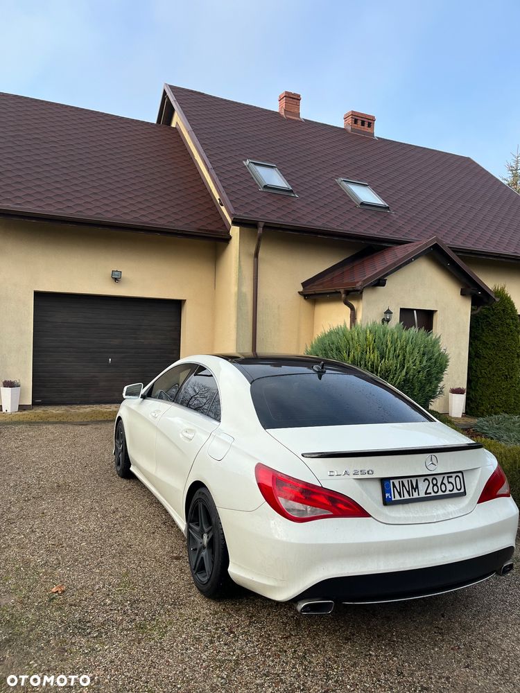 Mercedes-Benz CLA 250 7G-DCT SCORE - 3