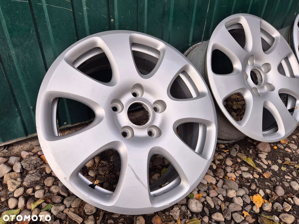 FELGI ALUMINIOWE AUDI Q7 18'' 7,5''x18 ET53 4L0601025E - 4