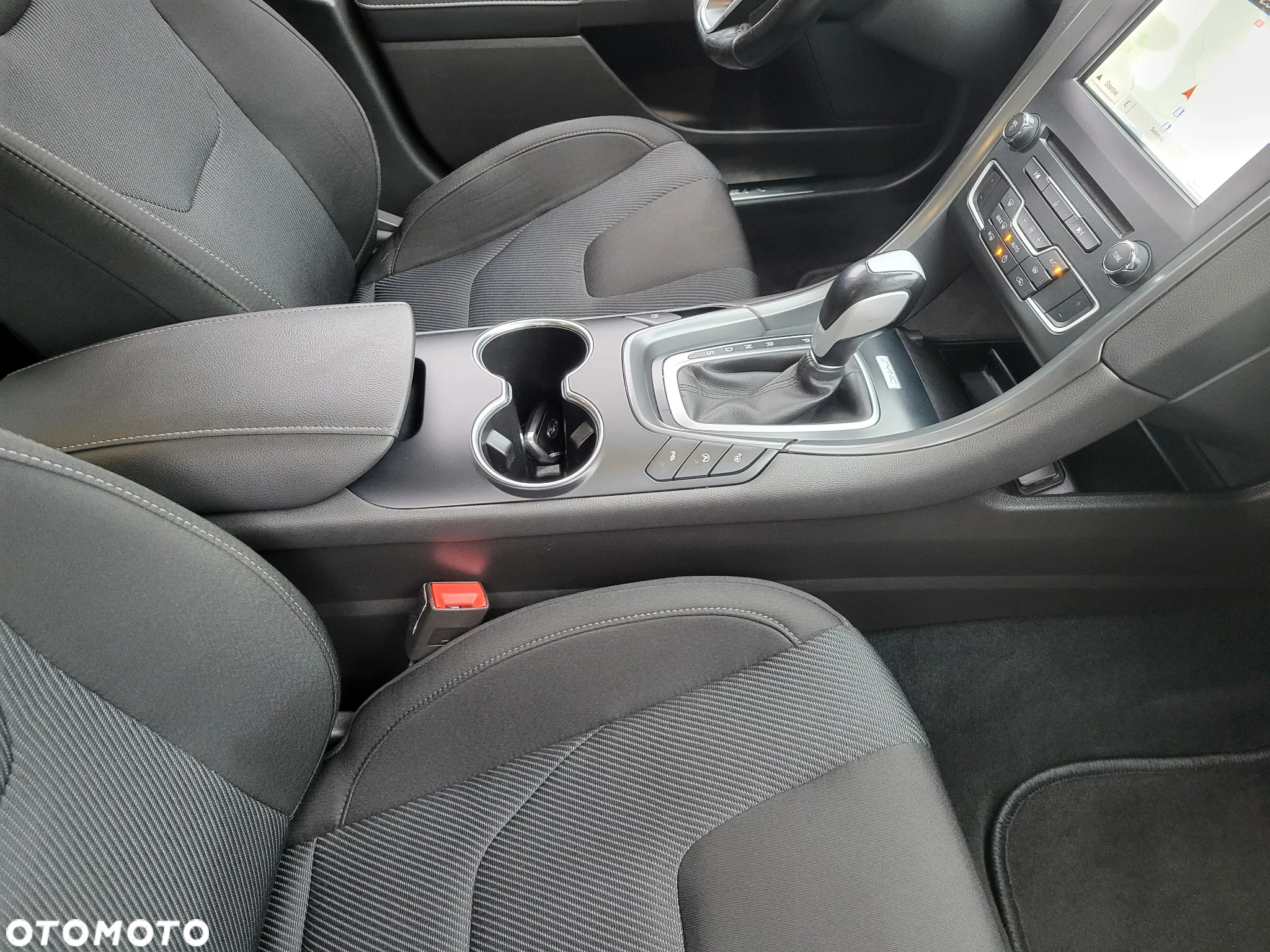 Ford Mondeo - 17