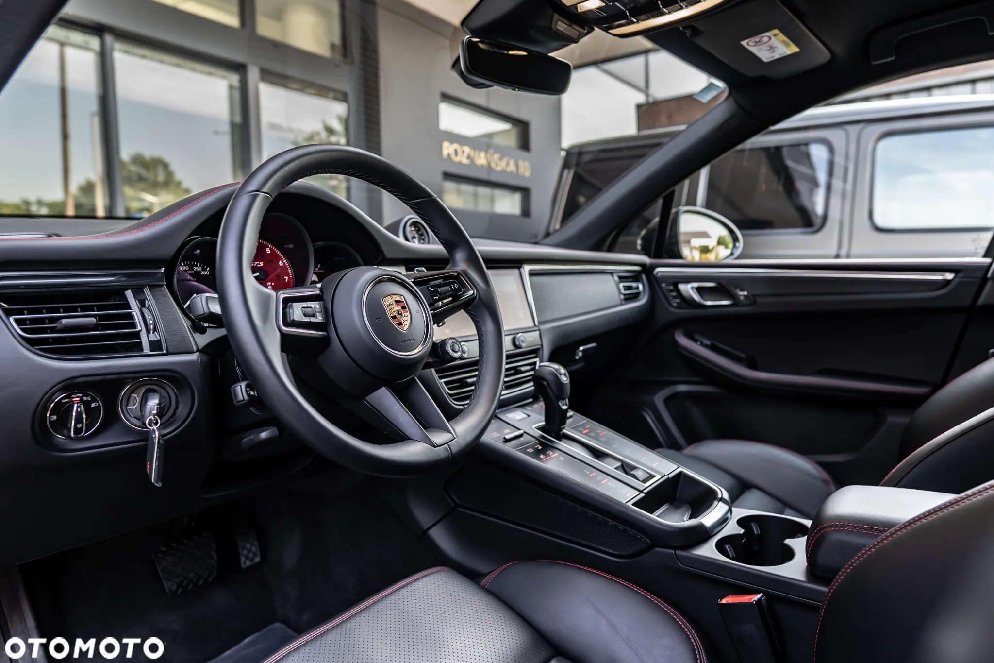 Porsche Macan GTS - 24