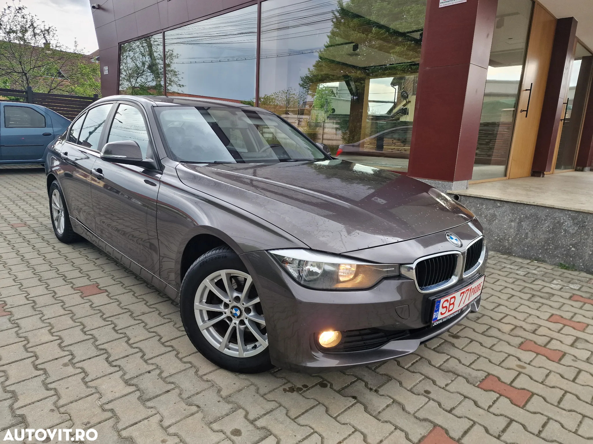 BMW Seria 3 - 2