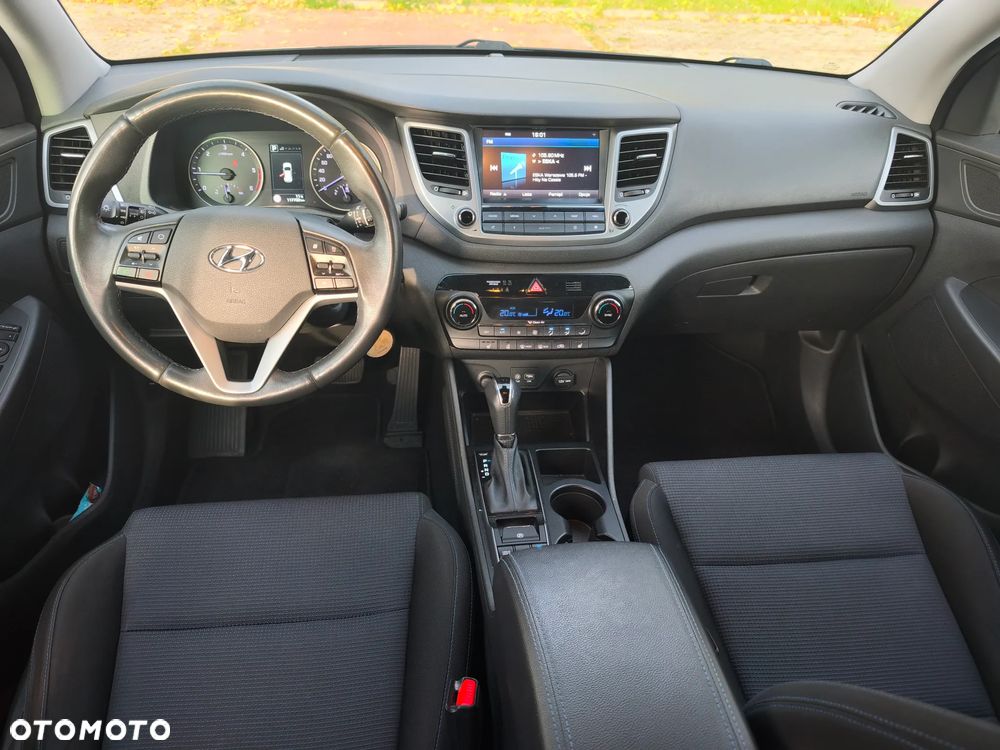 Hyundai Tucson 2.0 CRDI 4WD Automatik Style - 6