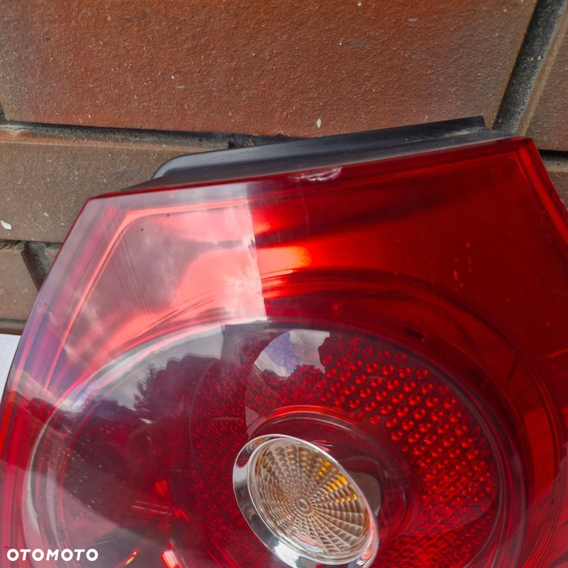 LAMPA PRAWA TYLNA PRAWY TYŁ VW GOLF V HB 1K6945096E 1K6945258 - 4