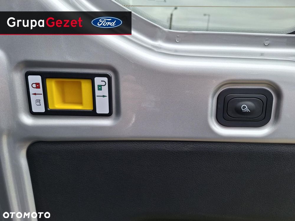 Ford Transit - 23