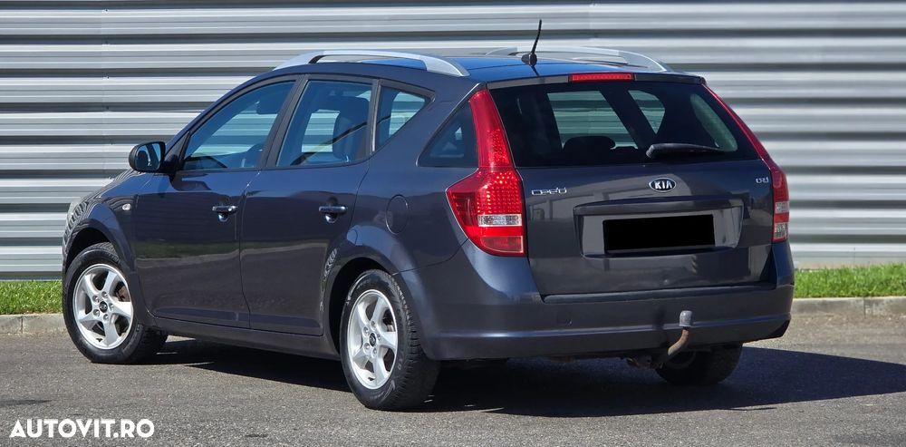 Kia Ceed 1.6 CRDi LX - 3