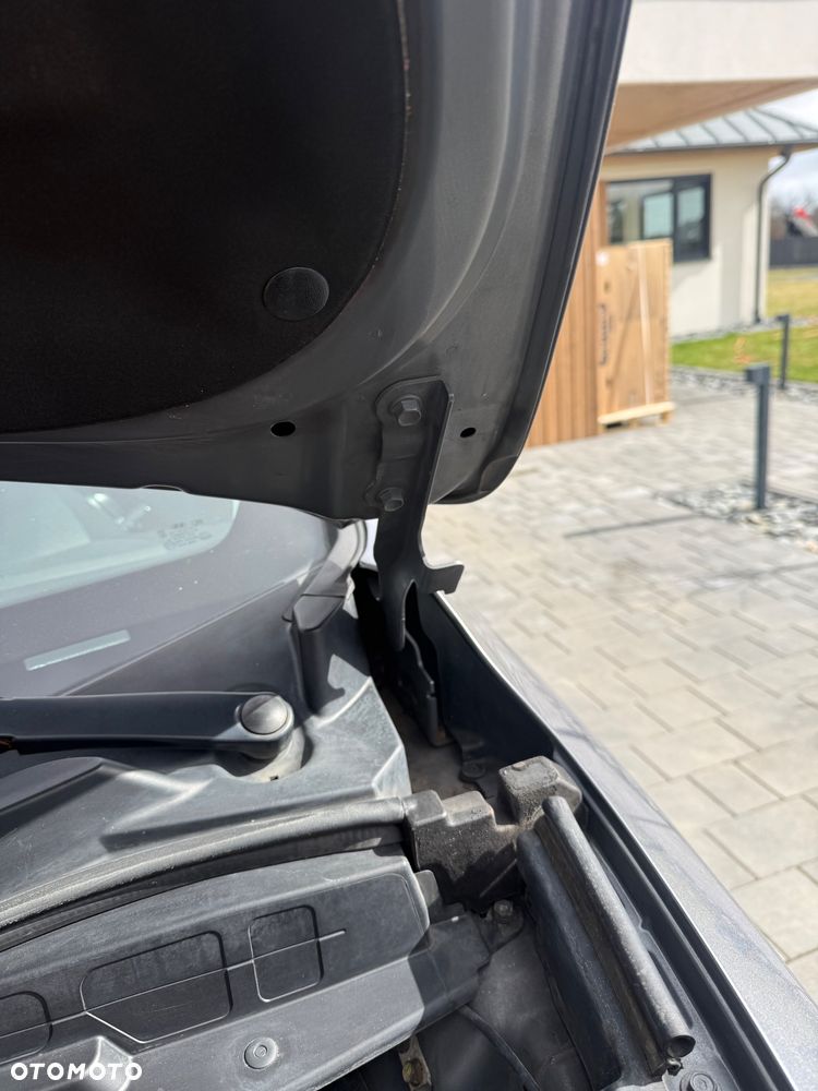 Hyundai ix35 1.7 CRDi Comfort 2WD - 24