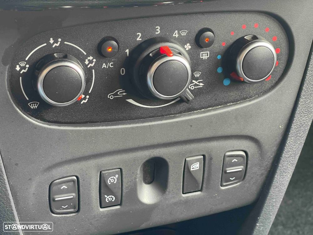 Dacia Sandero 0.9 TCe Stepway Bi-Fuel - 48