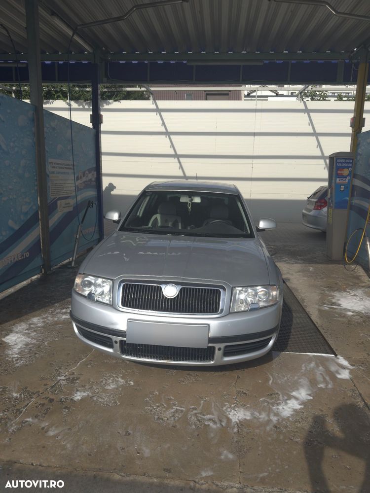 Skoda Superb 1.9TD Ride - 1
