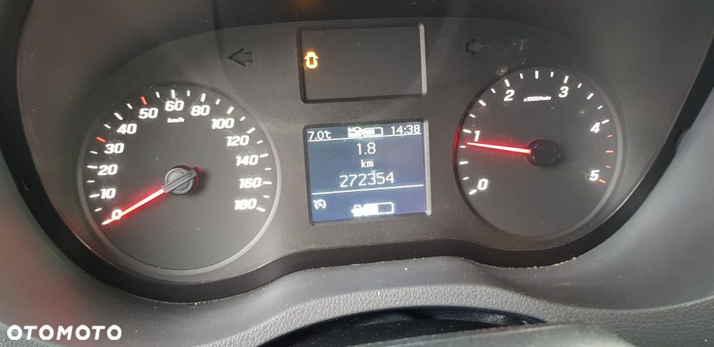 Mercedes-Benz Sprinter - 16