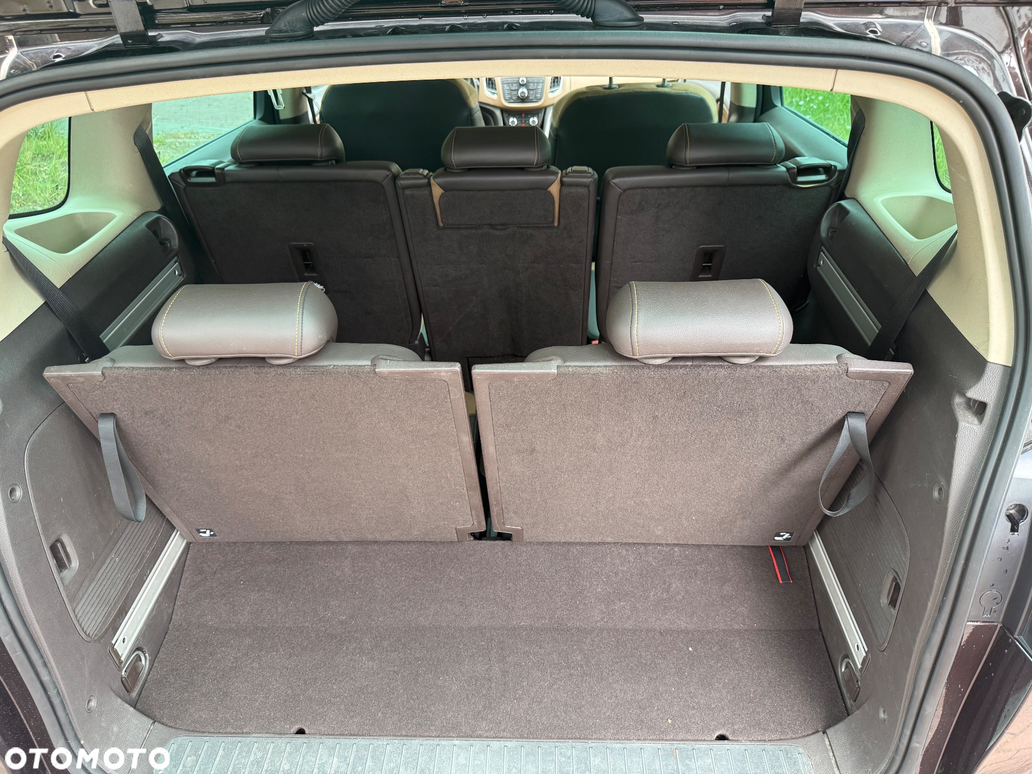 Opel Zafira 1.4 T Cosmo - 16