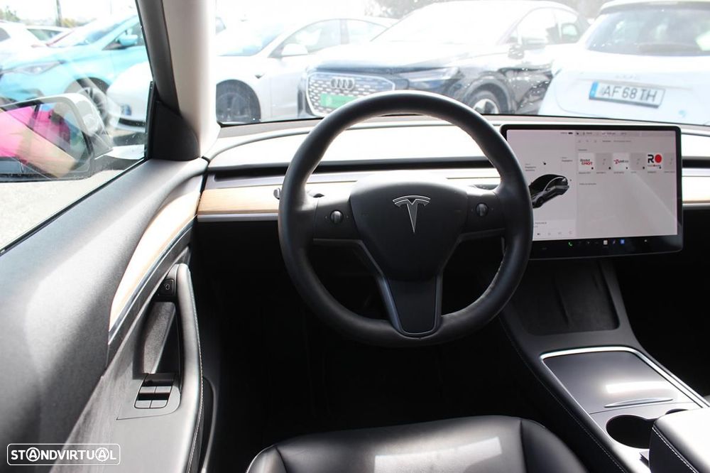 Tesla Model 3 Standard Range Plus RWD - 25