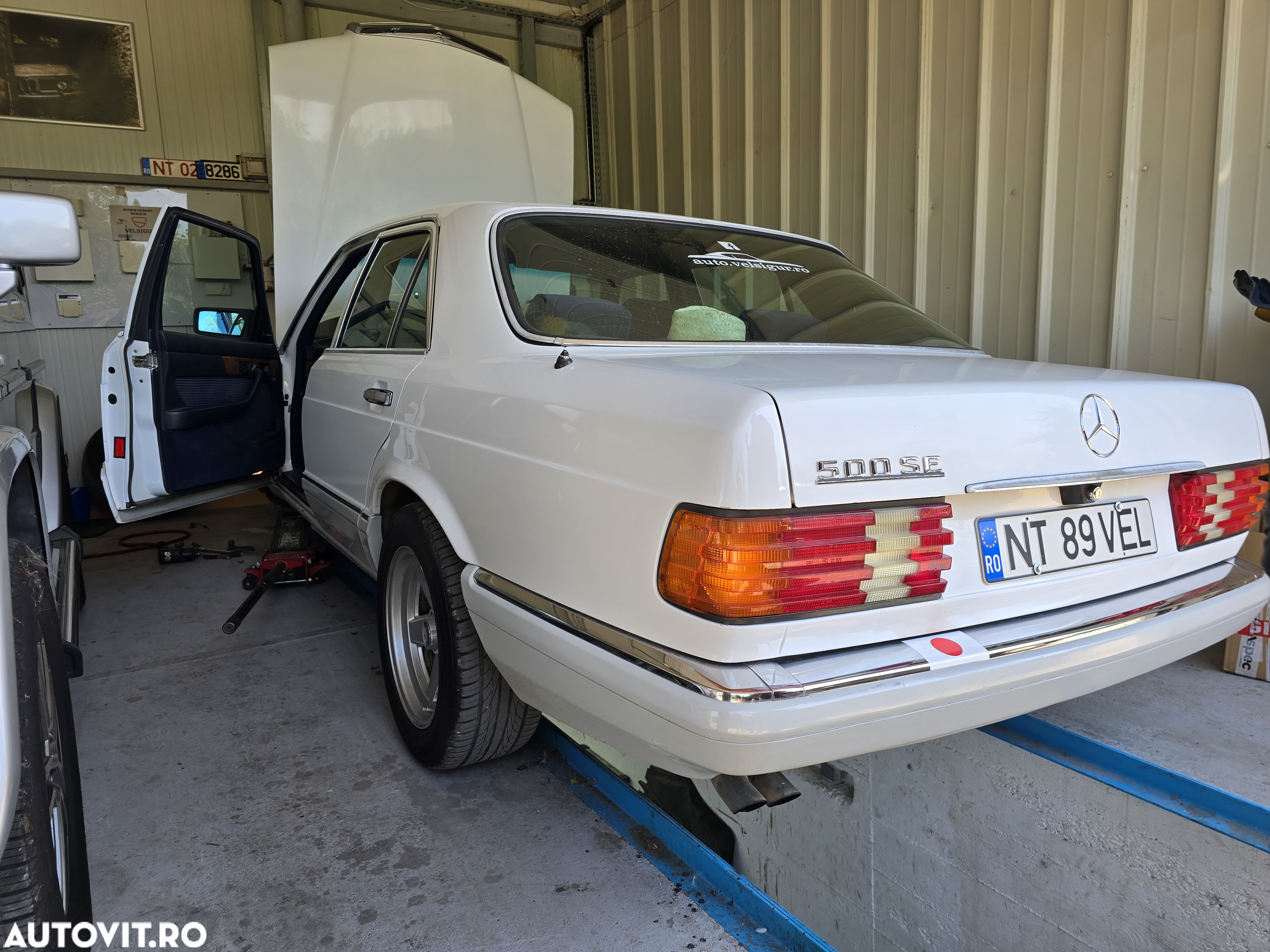 Mercedes-Benz W126 - 5
