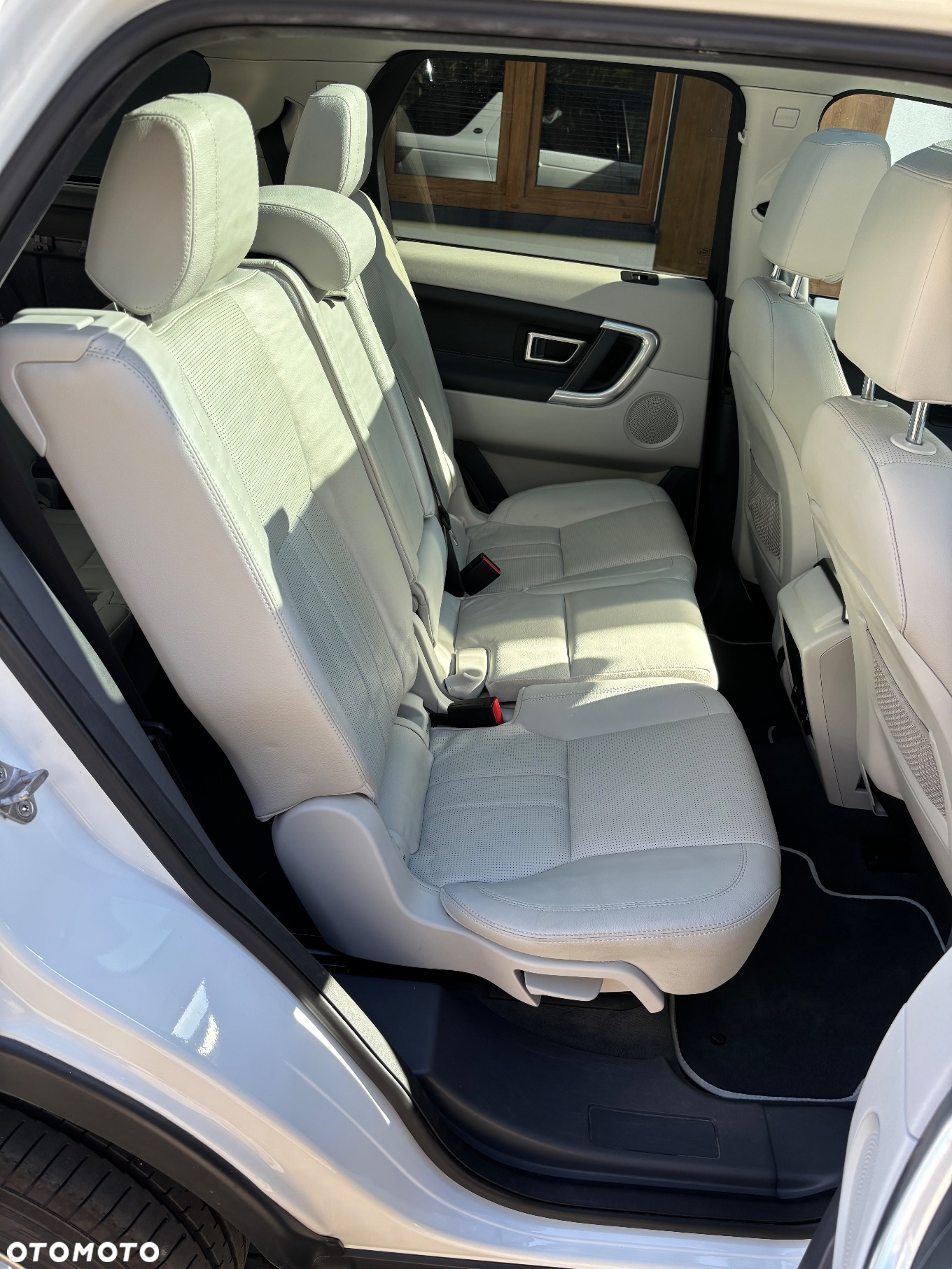 Land Rover Discovery Sport 2.0 Si4 HSE - 10