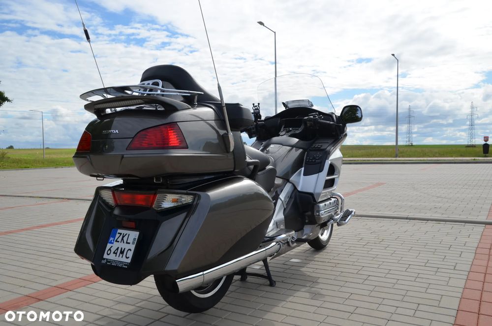 Honda GL - 12
