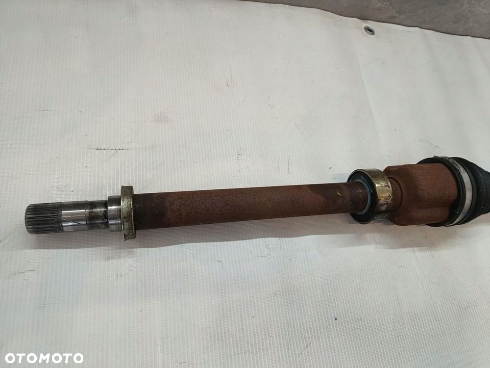 dacia sandero stepway iii 21r- 1.0 tce półoś prawy przód 391003037r - 2